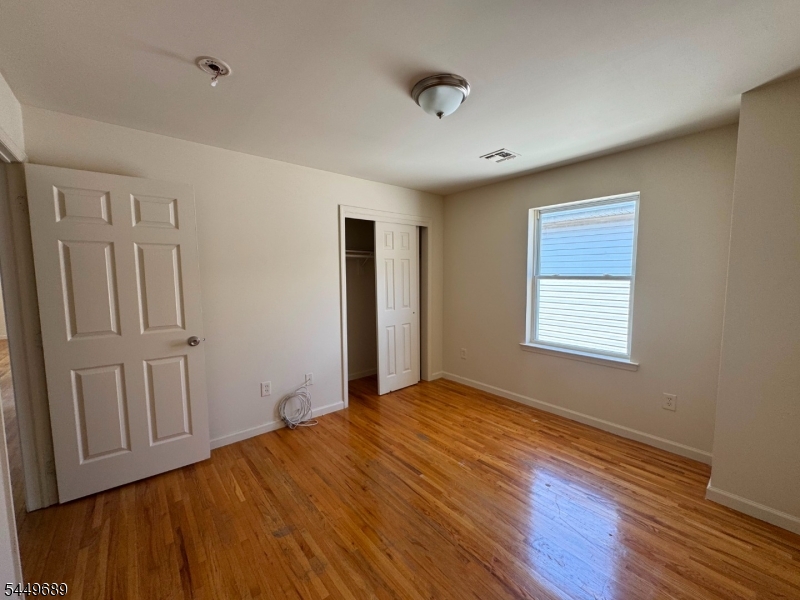 12 Halleck St Property Photo 14
