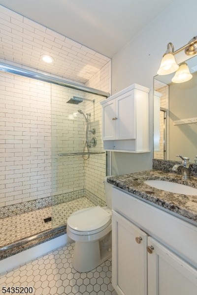 14 Stonehill Dr 6 Property Photo 23