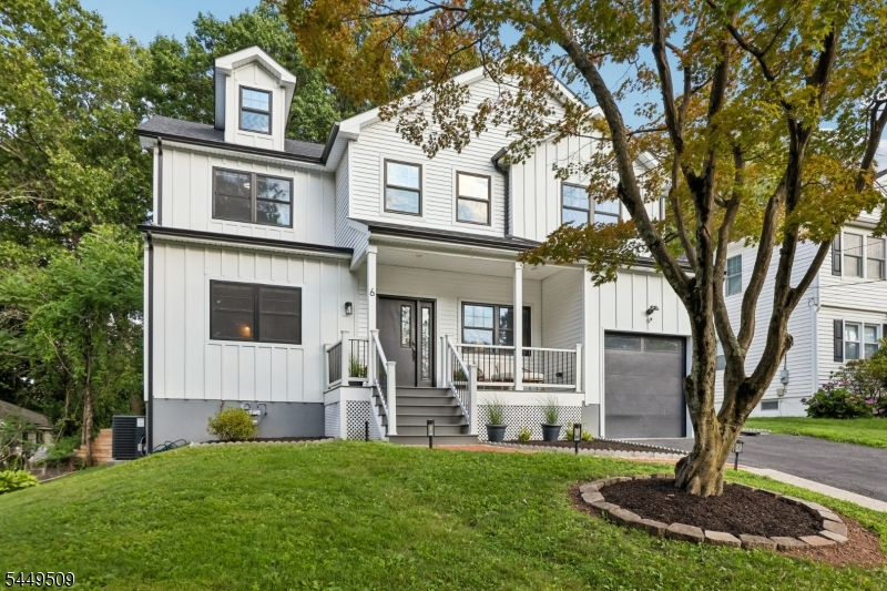 6 Ridgedale Ave Property Photo 1