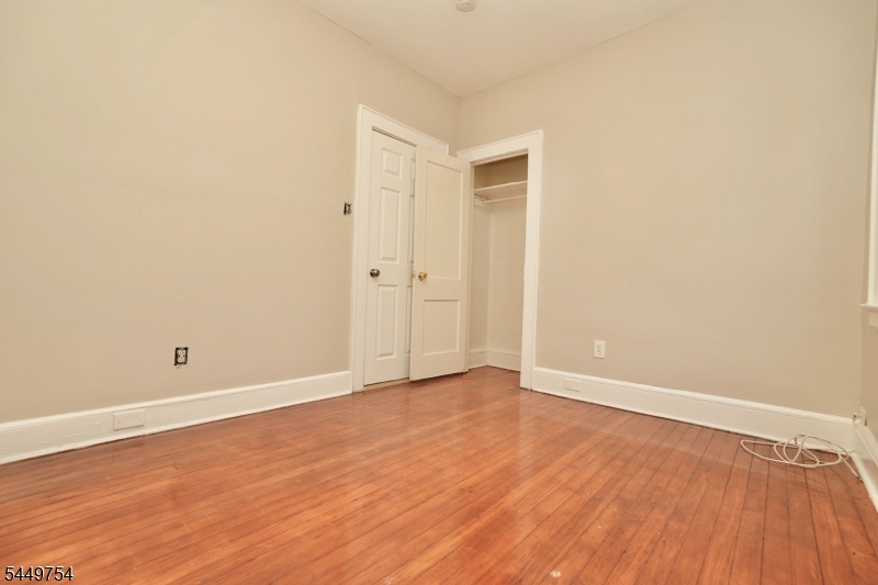 150 Columbia Ave Property Photo 7
