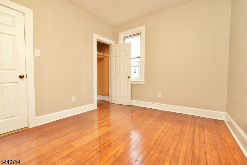150 Columbia Ave Property Photo 10