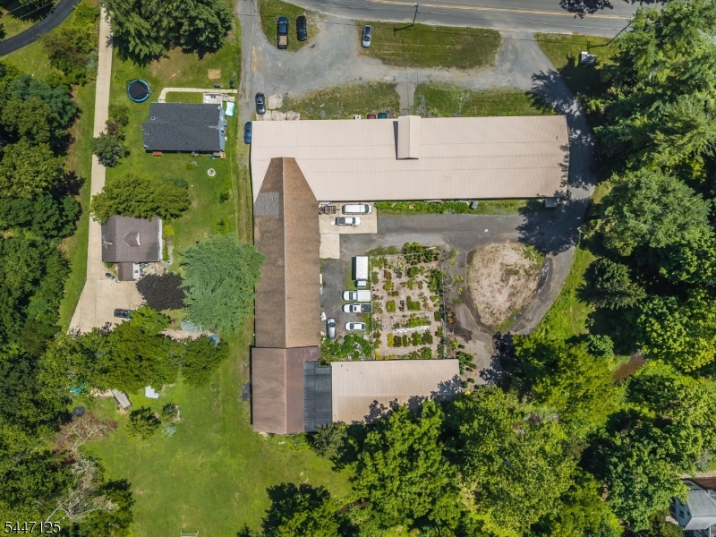 68 Johanna Farms Rd Property Photo 14