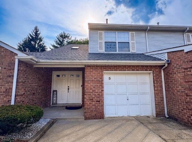 5 Gerald Court Property Photo 1