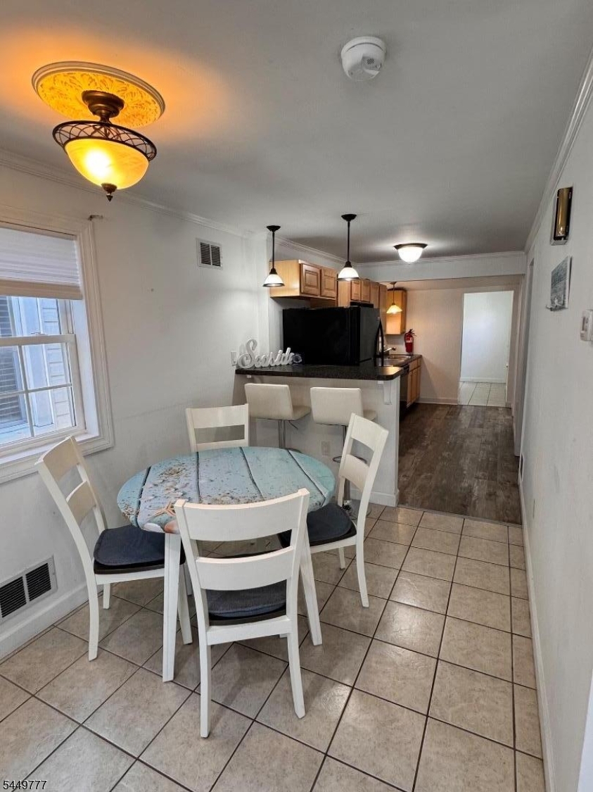 257 Sheridan Ave Property Photo 10