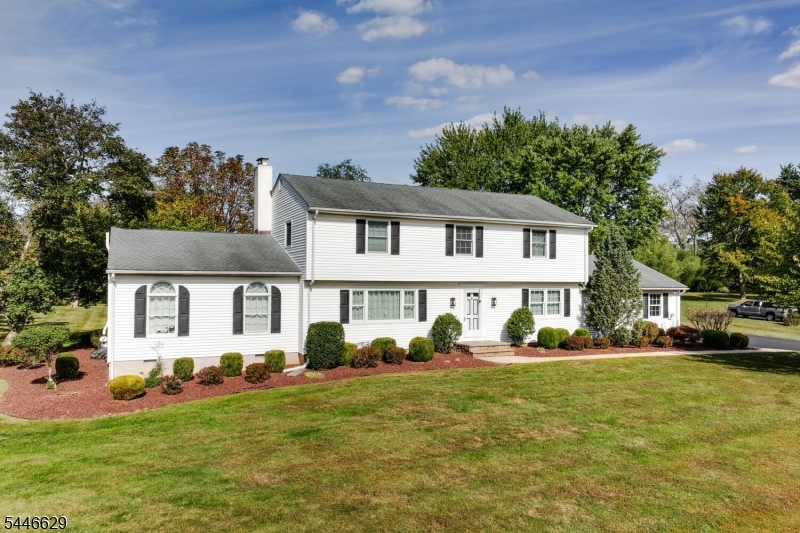 110 Hill Top Ln Property Photo 1