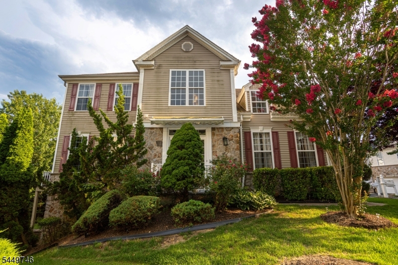 16 Biesiada Ct Property Photo 1