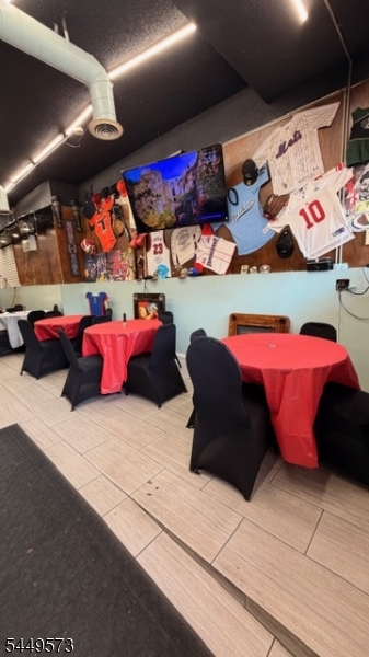 55 Broadway Property Photo 4