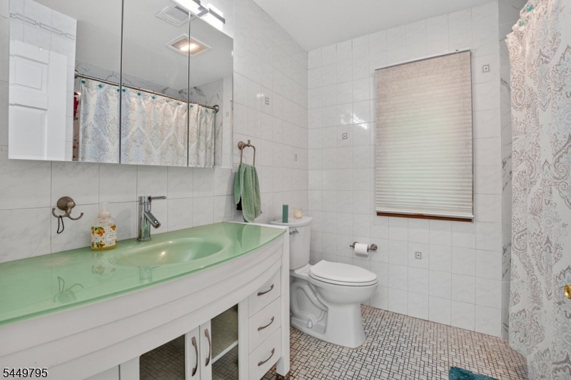 286 Atlantic Dr. Property Photo 20