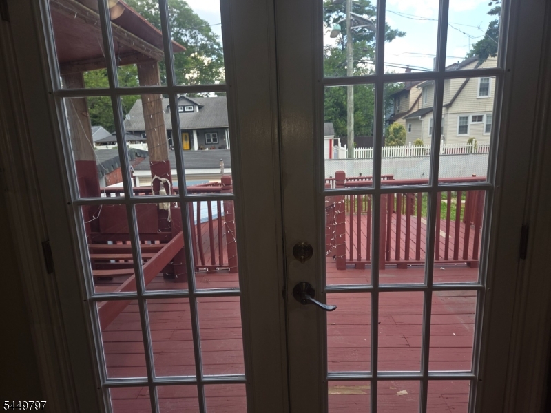 88 Halstead St Property Photo 5