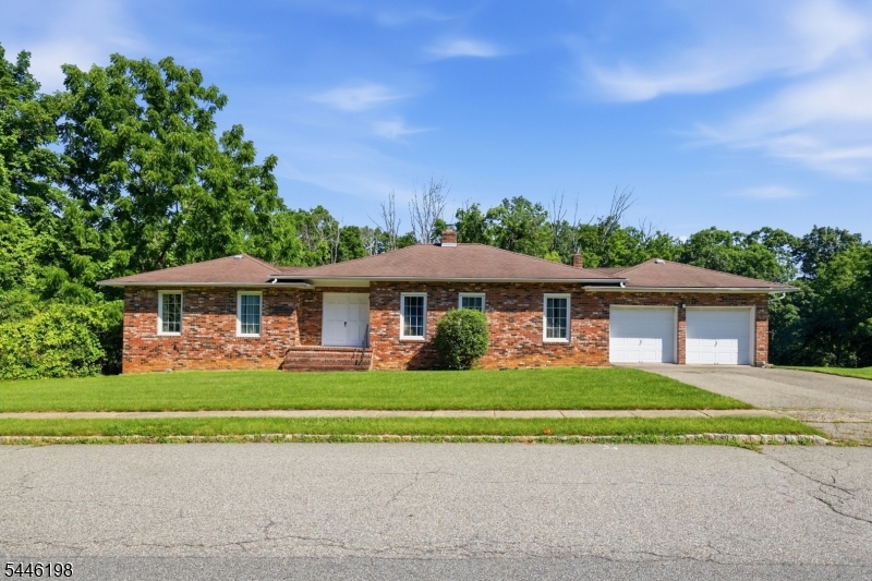 12 Aldersgate Cir Property Photo 1