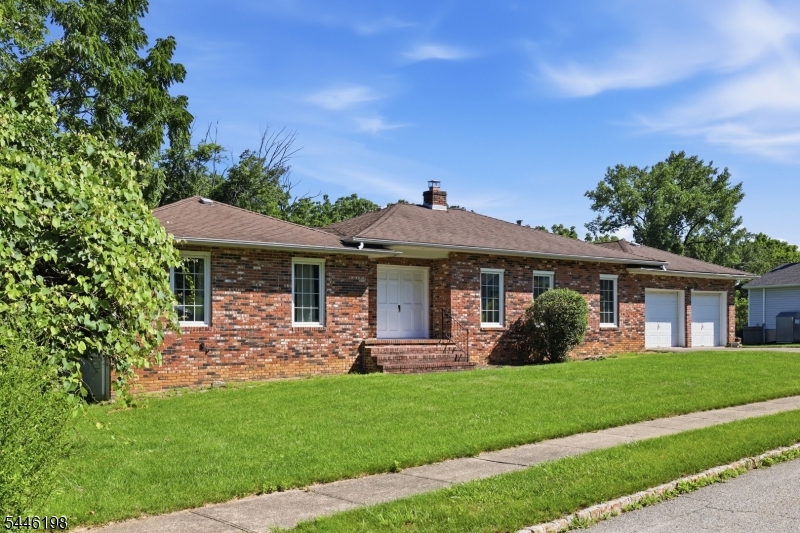 12 Aldersgate Cir Property Photo 16