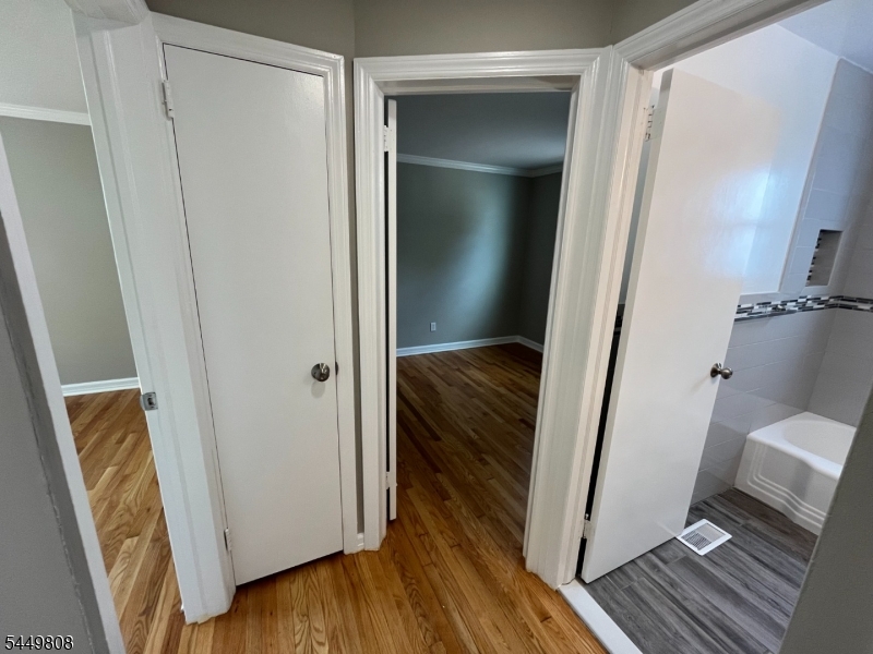 67 Rowland Ave Property Photo 8