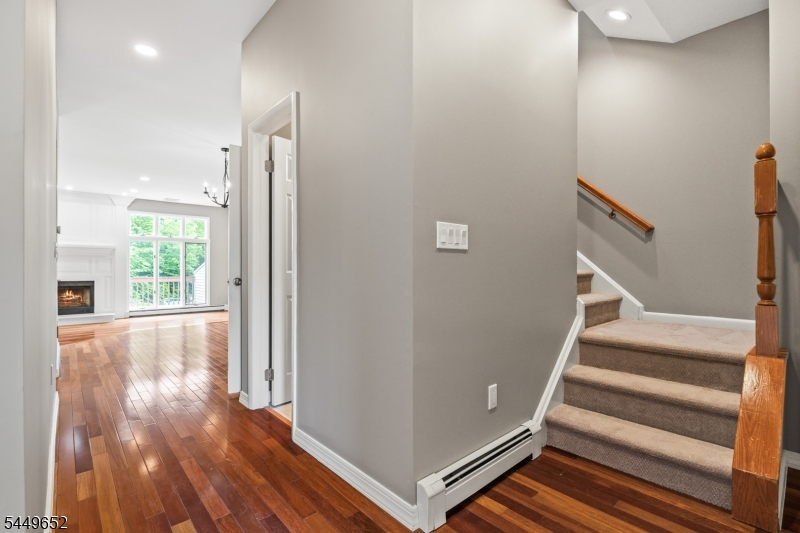 5 St Charles Ave Property Photo 5