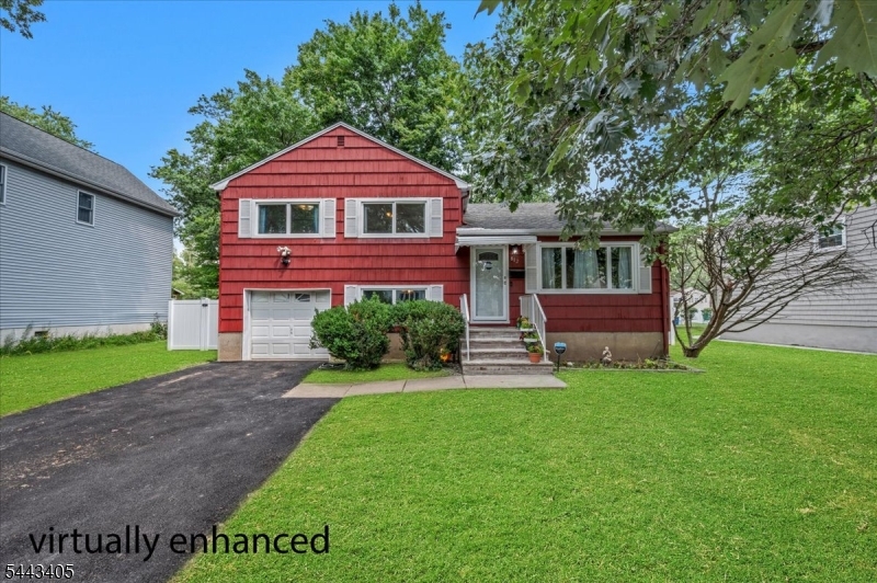 612 Betsy Ross Pl Property Photo 1