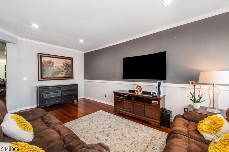 14 Barrister St Property Photo 6