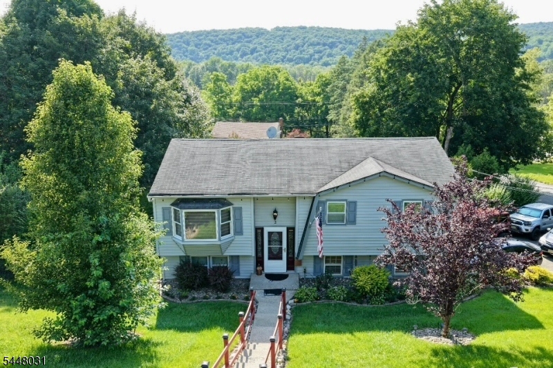 2 Washington Rd Property Photo 1