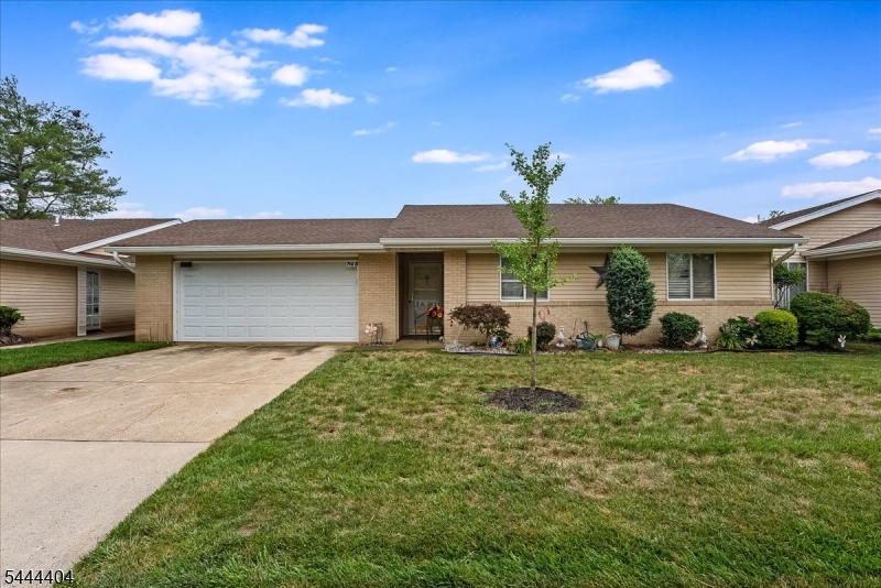 714 Delair Rd Property Photo 1