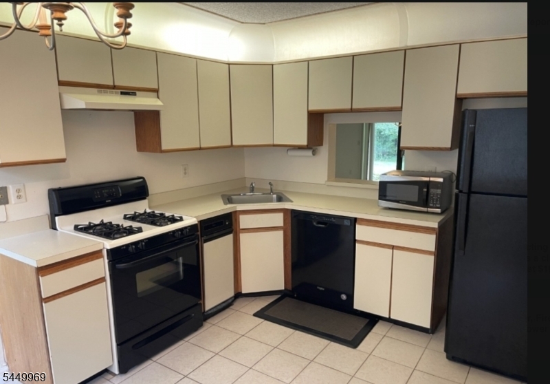 439 Penns Way Property Photo 2