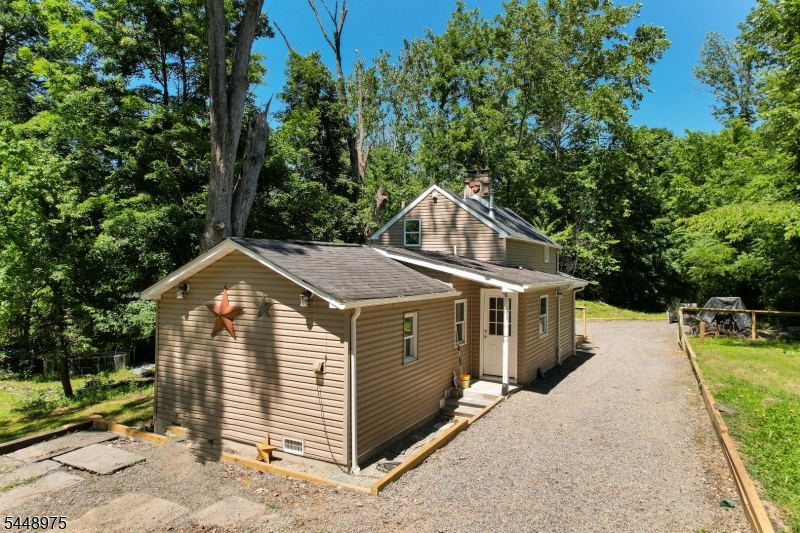 365 Bonnie Burn Rd Property Photo 21
