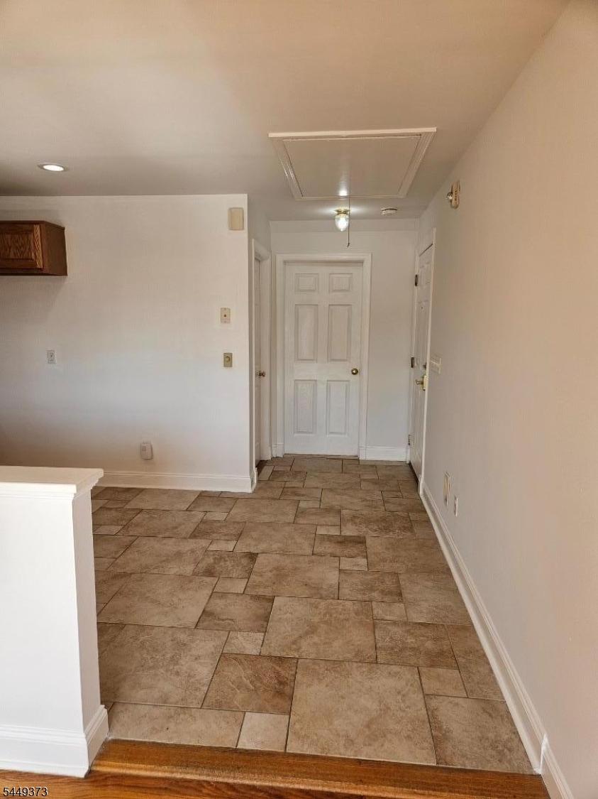 14 River Rd A Property Photo 6