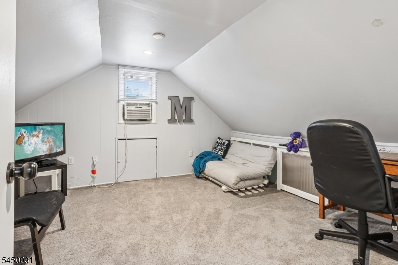 11 Taggart Way Property Photo 31