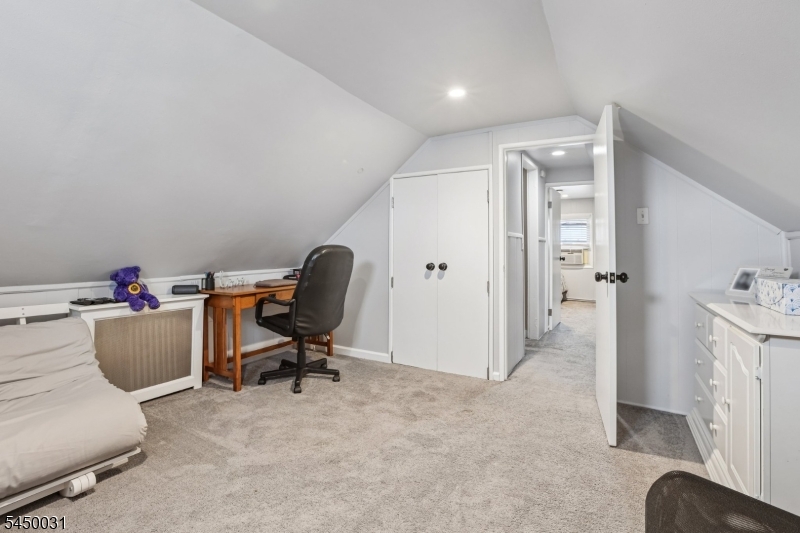 11 Taggart Way Property Photo 32
