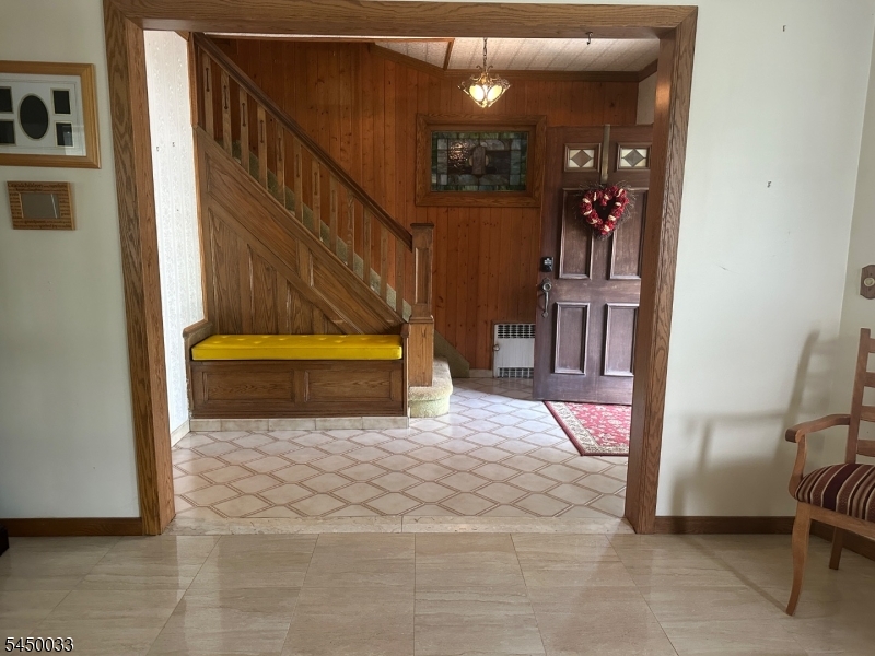 194 Glenwood Rd Property Photo 14