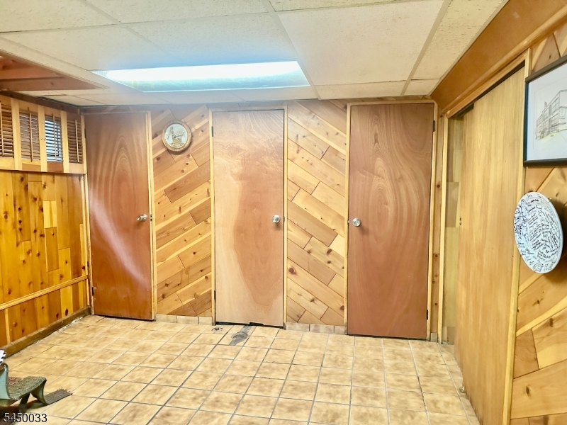 194 Glenwood Rd Property Photo 35