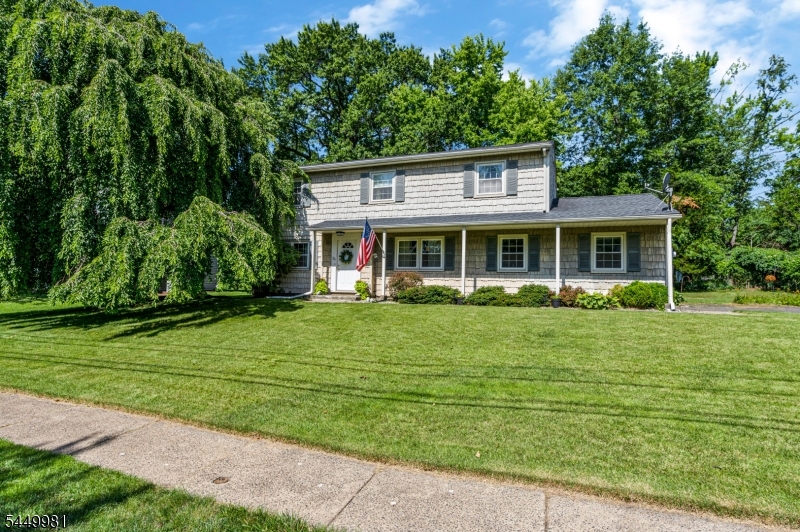 321 Ascot Ln Property Photo 1