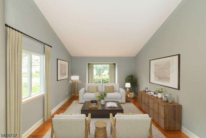 12 Pale Star Ct Property Photo 4