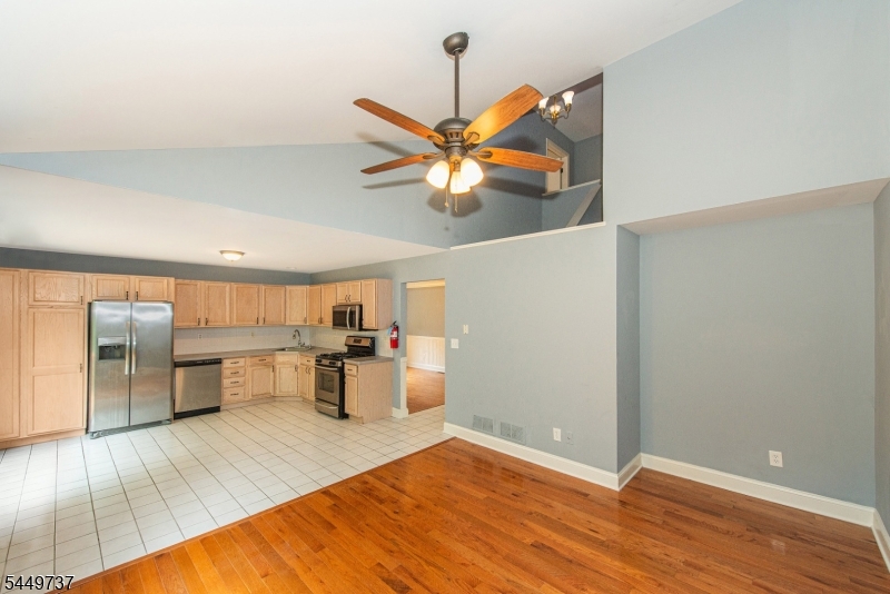 12 Pale Star Ct Property Photo 23