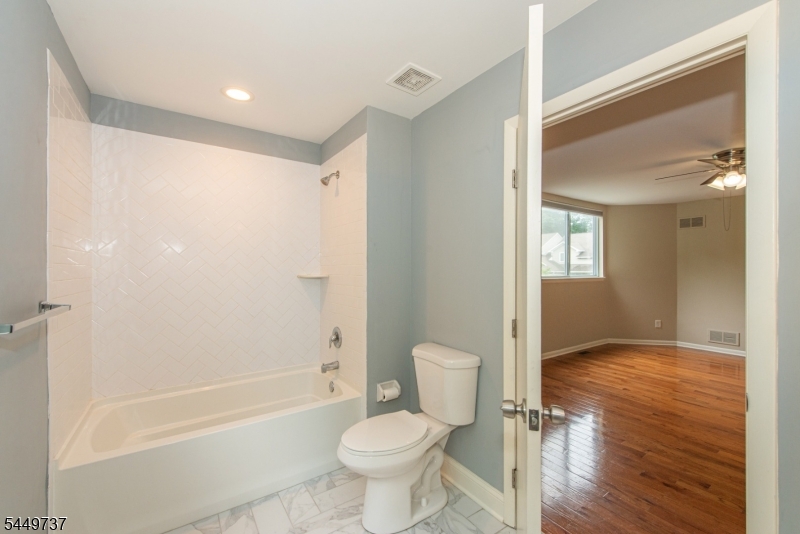 12 Pale Star Ct Property Photo 33