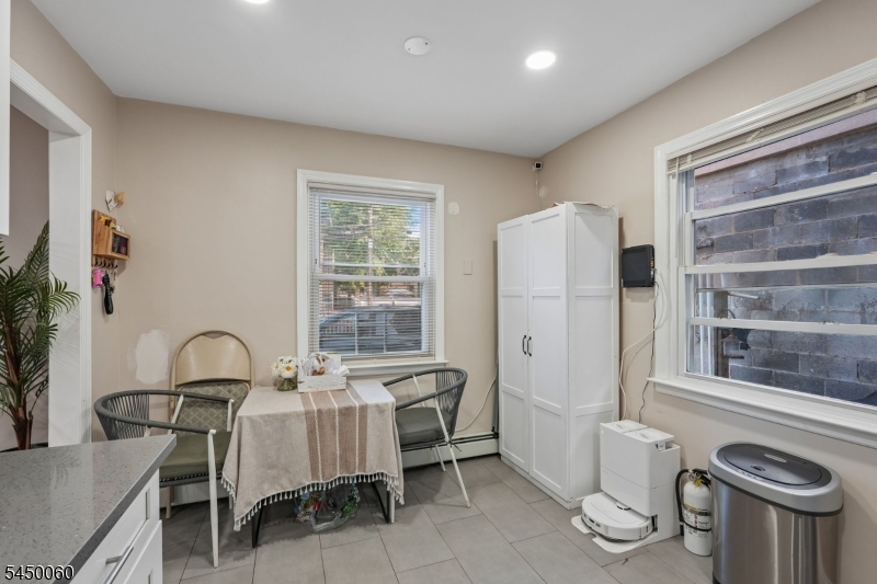 165 Godwin Ave Property Photo 18
