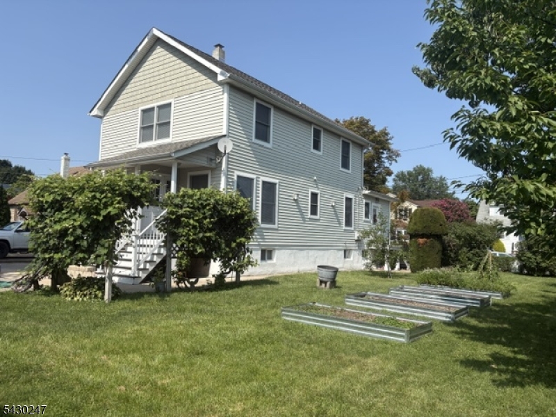 317 Ware Ct Property Photo 1