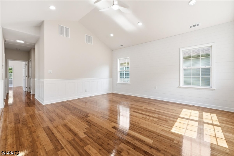 32 Gabriella Cir Property Photo 6