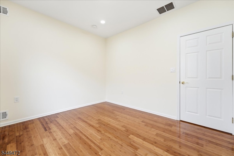 32 Gabriella Cir Property Photo 22
