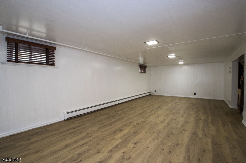 1129 Corrinne Ter Property Photo 10