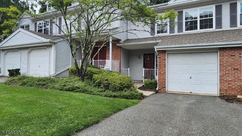 56 Hickory Way Property Photo 1