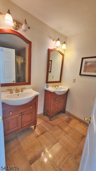 56 Hickory Way Property Photo 27
