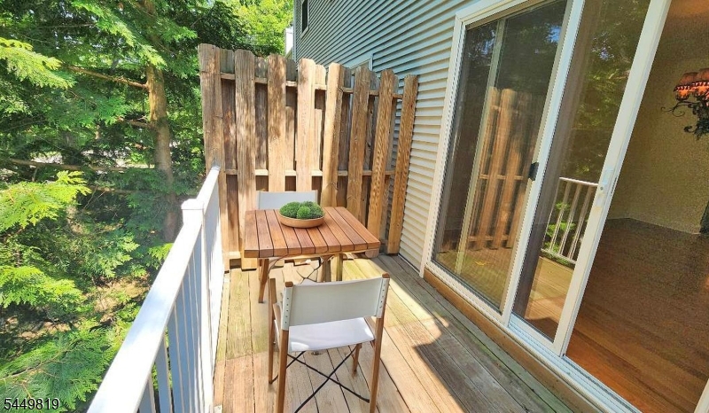 56 Hickory Way Property Photo 37