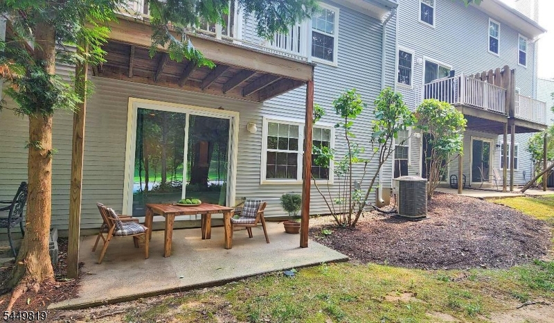 56 Hickory Way Property Photo 39