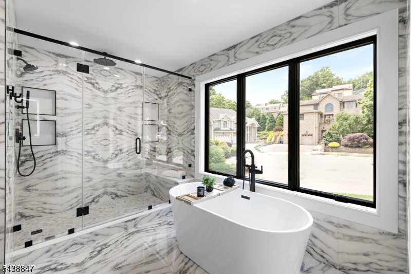 69 Mazur Pl Property Photo 12