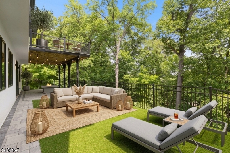 69 Mazur Pl Property Photo 23