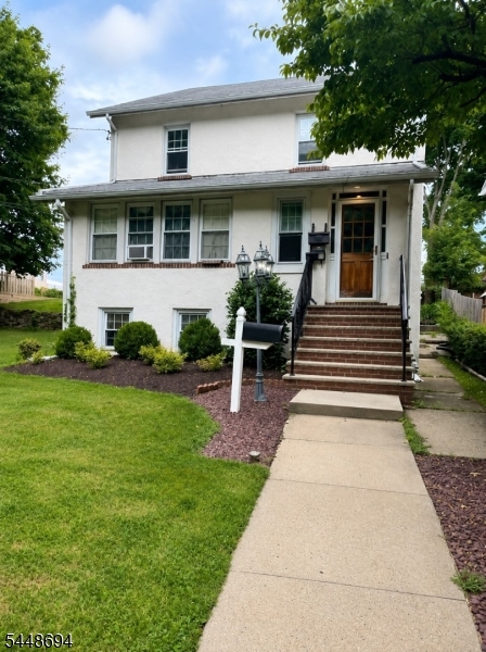 17 Chestnut St - Unit 1 Property Photo 1