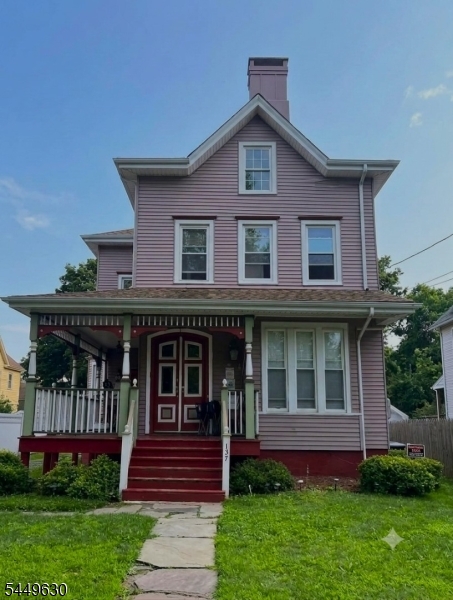 137 Westervelt Ave Property Photo 1