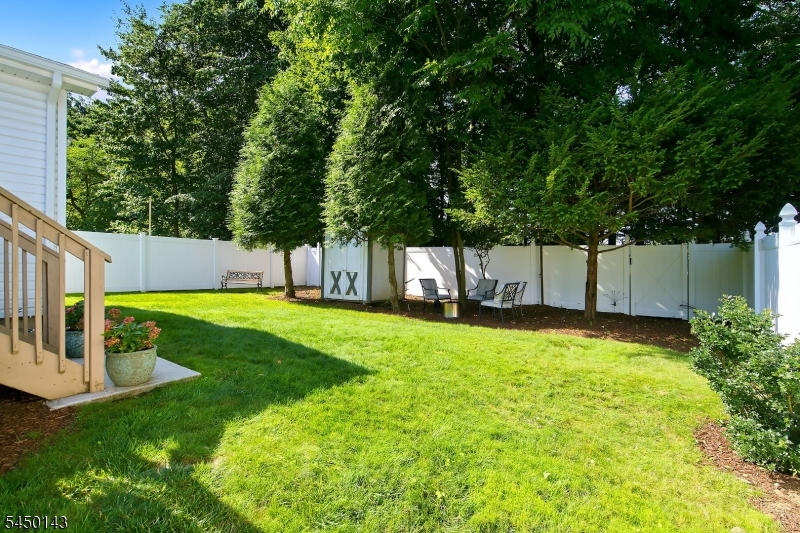 11 Monroe Avenue Property Photo 26