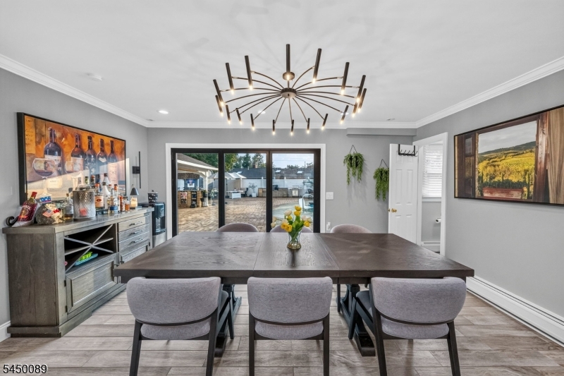 409 Madison Ave Property Photo 11