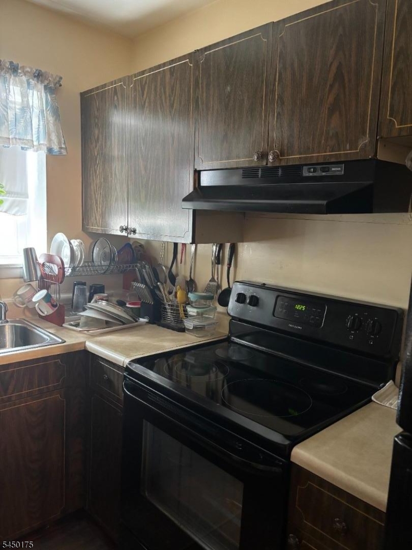 205 Bergen Tpke Property Photo 2