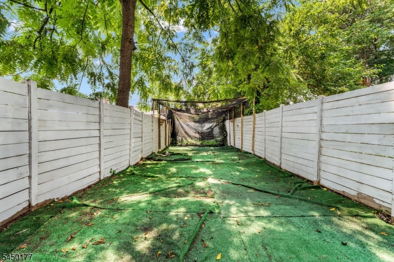 468 Flagg St Property Photo 24
