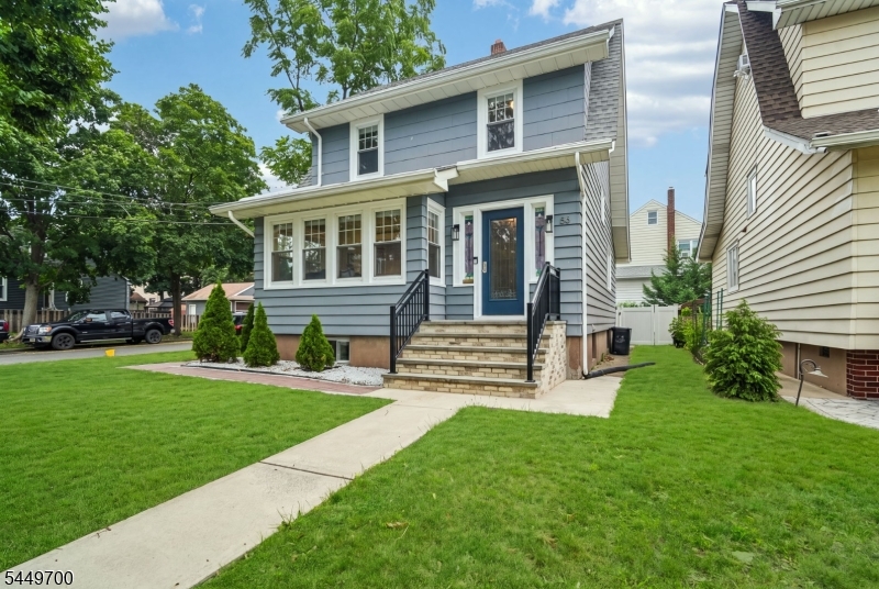 56 Katherine Ave Property Photo 3